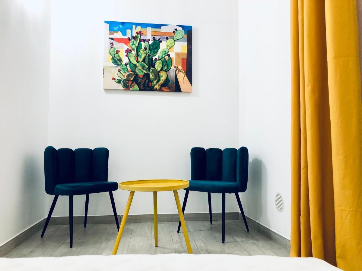 I Mori - Holiday Rooms Lascari Luaran gambar