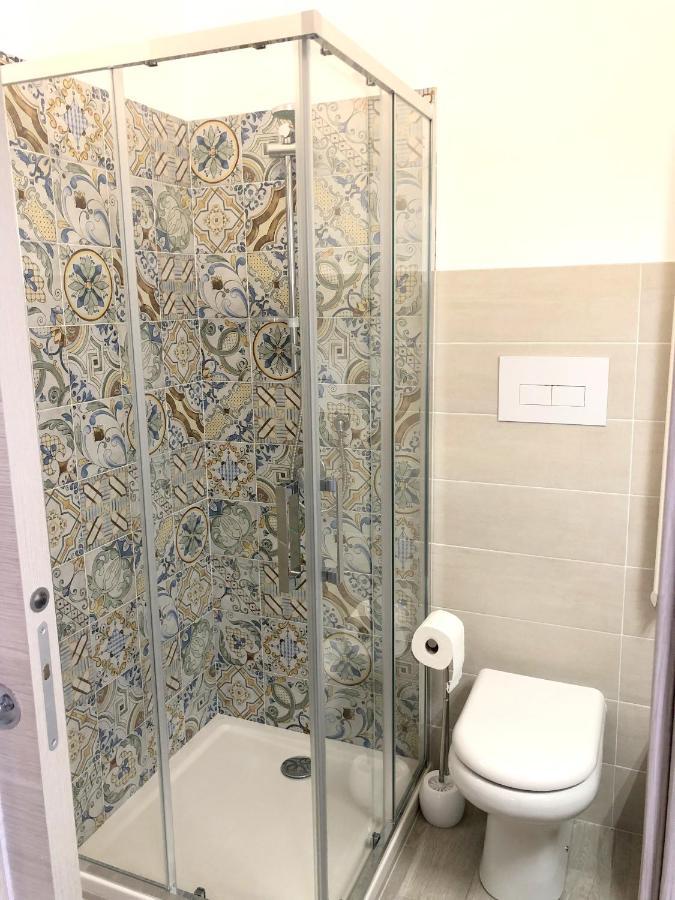I Mori - Holiday Rooms Lascari Luaran gambar